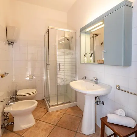 Alloggio per agriturismo La Fonte *